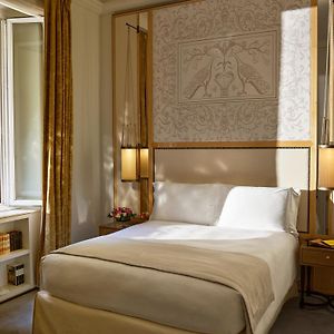 Camera classica con letto king size